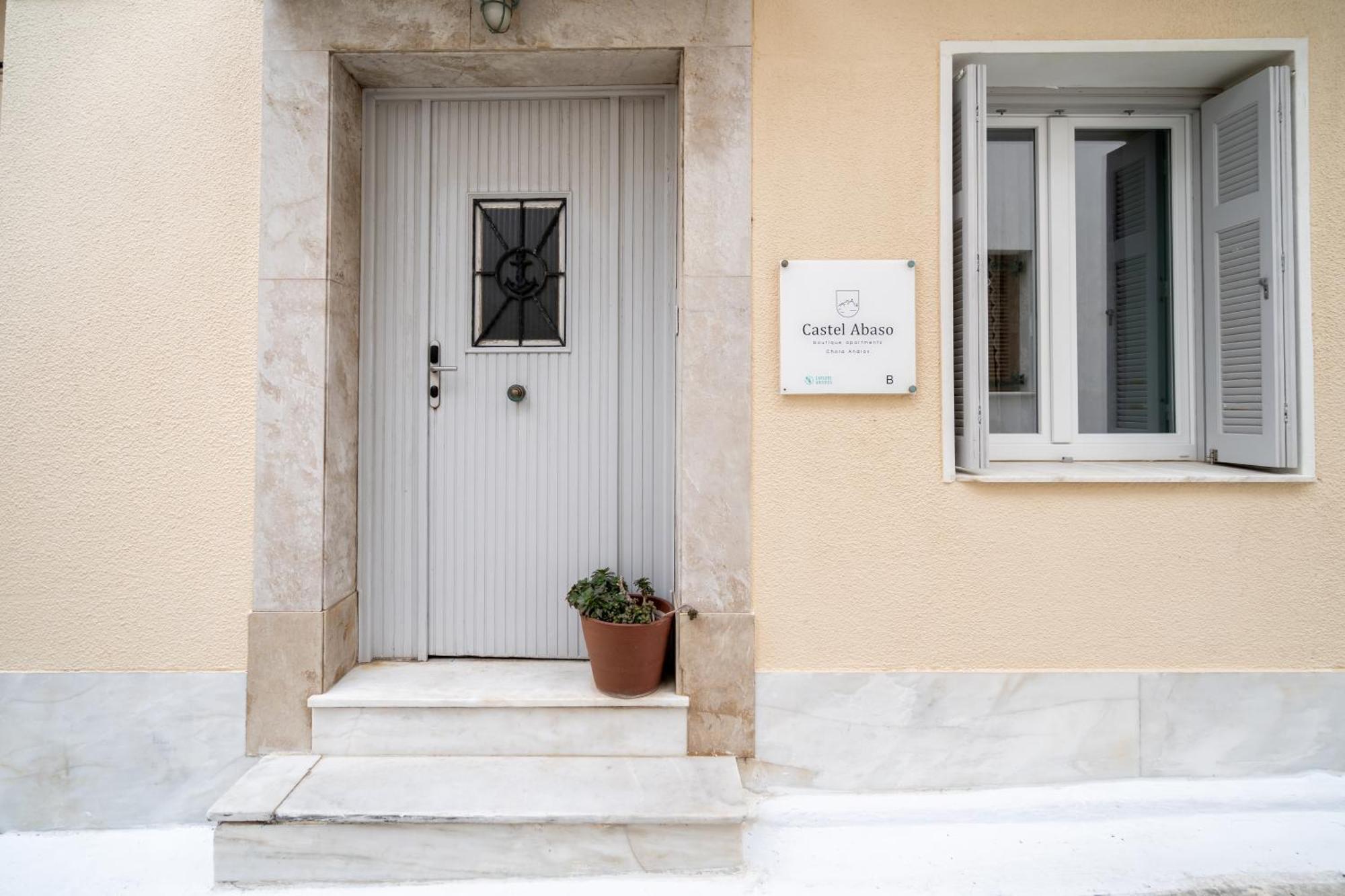 Castel Abaso Boutique Apartments By Explore Andros Zewnętrze zdjęcie